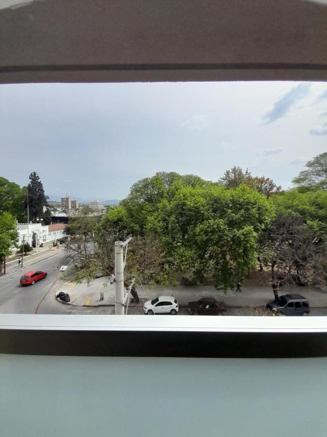 Departamento Centrico Plaza Alvarado Con Cochera Сальта Екстер'єр фото