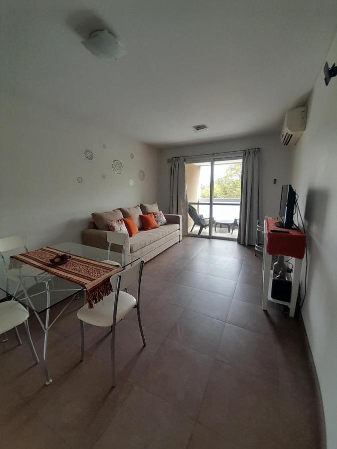 Departamento Centrico Plaza Alvarado Con Cochera Сальта Екстер'єр фото