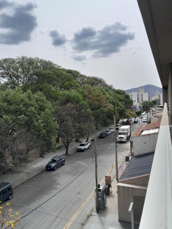 Departamento Centrico Plaza Alvarado Con Cochera Сальта Екстер'єр фото