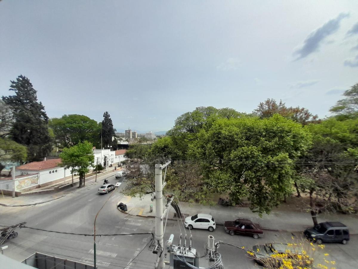 Departamento Centrico Plaza Alvarado Con Cochera Сальта Екстер'єр фото