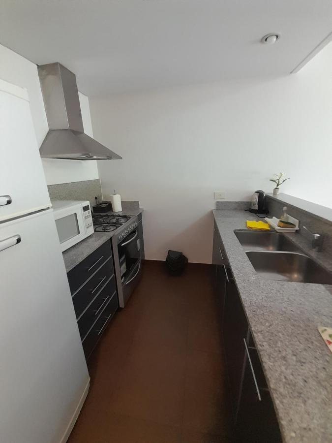 Departamento Centrico Plaza Alvarado Con Cochera Сальта Екстер'єр фото