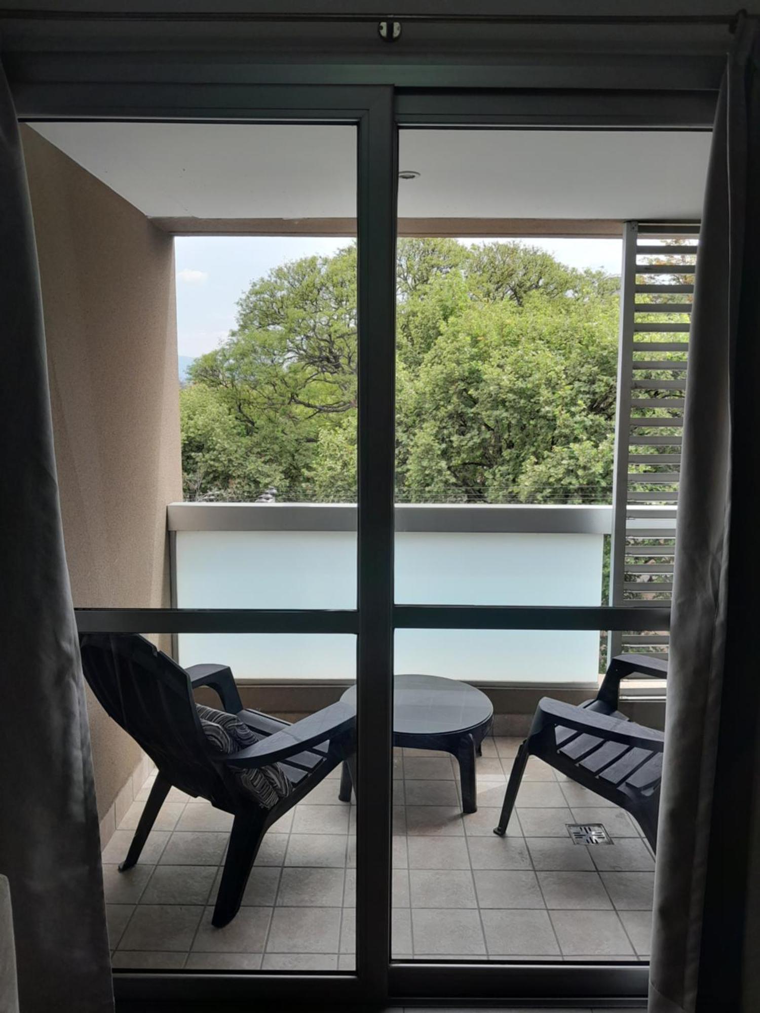 Departamento Centrico Plaza Alvarado Con Cochera Сальта Екстер'єр фото